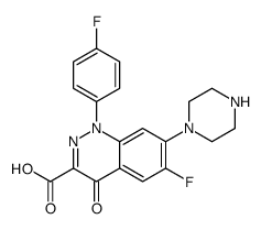 1-(4-fluorophenyl)-6-fluoro-1,4-dihydro-4-oxo-7-(1-piperazinyl)cinnoline-3-carboxylic acid结构式