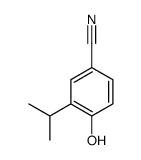 4-hydroxy-3-propan-2-ylbenzonitrile结构式
